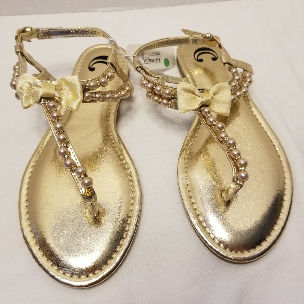 NEW with TAGS Gold sandals size 6 & 7